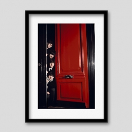 Жан-Мари Перье "Битлз. Красная дверь" Лондон, 1964. Предоставлено: © Lumiere Gallery.