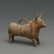 Сосуд в виде быка. 1400-1250 гг. до н.э. Предоставлено: Государственный Исторический музей.