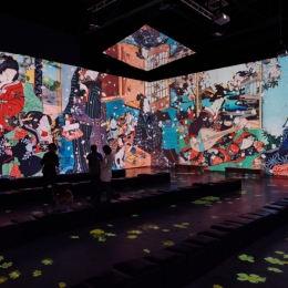Мультимедийная выставка "Искусство Японии: от Хокусая до современности". Предоставлено: Центр цифрового искусства Artplay Media.