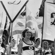 Колонна физкультурников Общества «Динамо» на параде. Август 1934 года. Предоставлено: © Музей «Динамо».