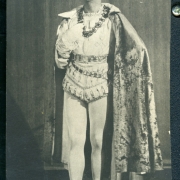 С. Я. Лемешев в роли Герцога  в  опере  Дж. Верди «Риголетто». 1930-е годы. Предоставлено: Музей Москвы.