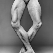Владимир Глынин "Из серии "Legs" 2008. Предоставлено: Галерея Serene.