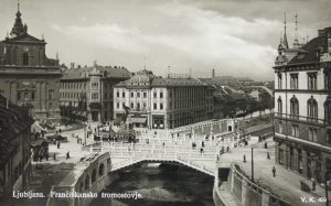 Любляна, Сад всех святых и тройной мост