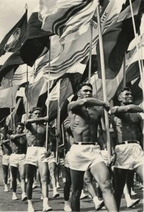 Лев Бородулин "Парад. Открытие стадиона в Лужниках" Москва, 1956