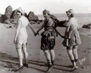 История пляжного костюма 20 века.