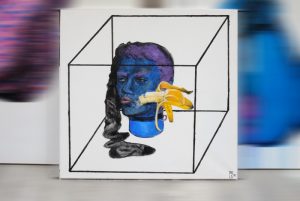 Анна Проказова "Женщина#4 или синяя женская голова в чулке с летящим в неё бананом" 2018