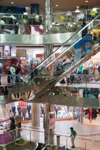 Вольфганг Тилльманс "Jeddah mall III" 2012