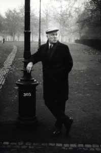 Святослав Рихтер на прогулке в Гайд-парке. Лондон, 1970-е