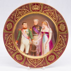 Тарелка "Встреча Наполеона, Александра и прусской королевы Луизы в Тильзите" XIX век, Россия