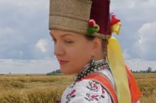 Руза Выставка традиционных костюмов юга России из частной коллекции Елены Филипповой
